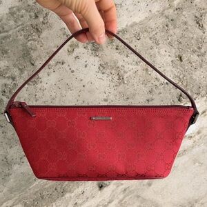 Gucci GG Canvas Boat Bag / Vintage / Pochette / Red